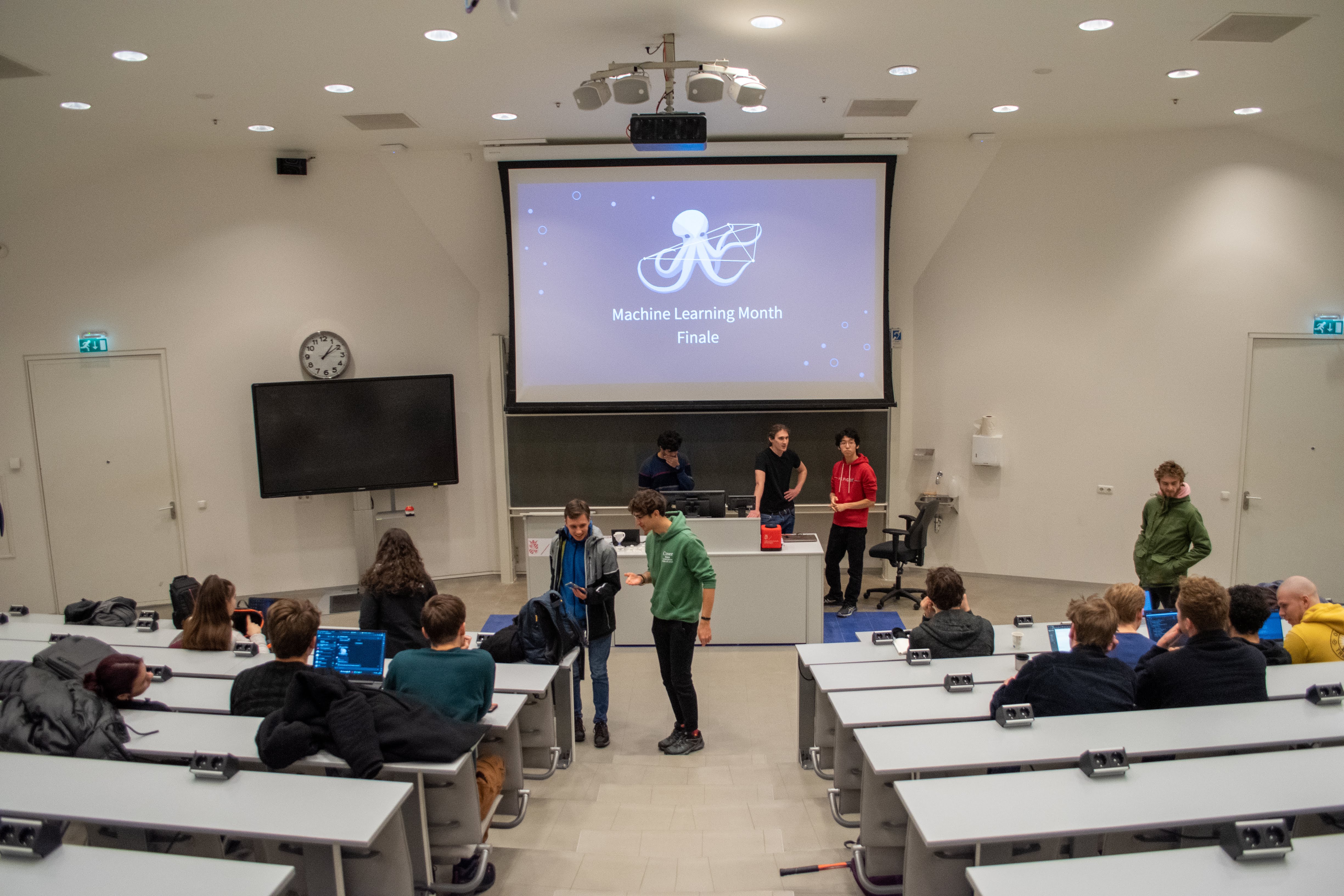 Groningen Machine Learning Month 2022